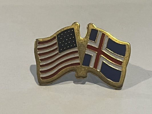 Iceland / United States Pin